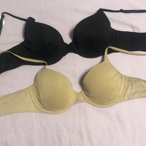 Victoria secret bras. Size: 34C